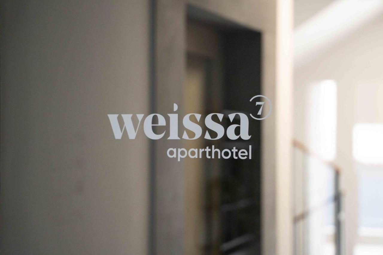 Aparthotel Weissa 7 Krakow Exterior photo